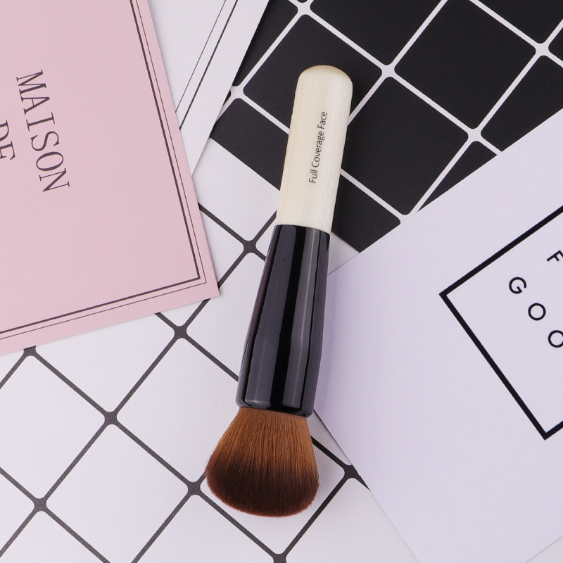 Beauty Queen Makeup - แปรงแต่งหน้าแป้งไม้ Handle หนาแน่นนุ่มรอบขนแปรง Full Coverage Face