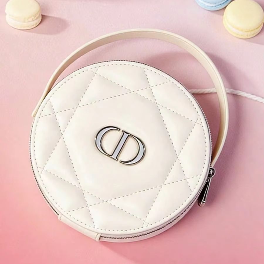 Beauty Makeup Dior - กระเป๋าคริสเตียน ดิออร์ ดิออร์ รุ่น Luxury Apricot