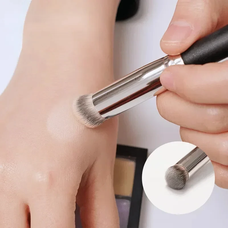 Beauty Queen Makeup - แปรงรองพื้น Pro Dual-Ended - คอนซีลเลอร์หนาแน่น Hypoallergenic