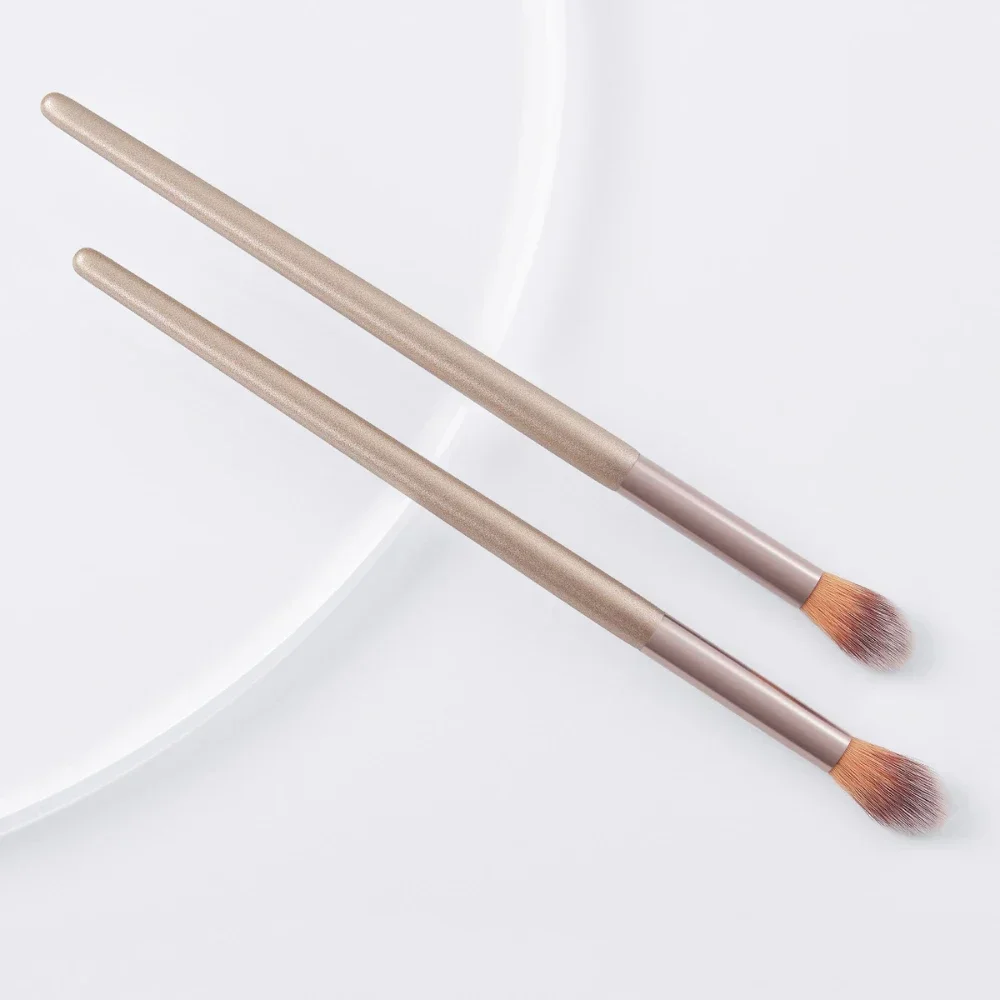 แปรงแต่งหน้า 2 ชิ้น Profession - Beauty Queen Makeup บทวิจารณ์และราคา