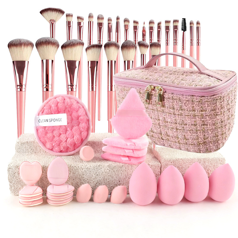 ชุดแปรงแต่งหน้าสไตล์หรูหรา ชุด - Beauty Makeup & D Anime Studio บทวิจารณ์และราคา