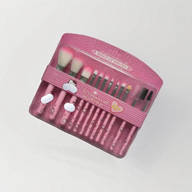 ชุดแปรงแต่งหน้า Hello Kitty 12 - Beauty Queen Makeup บทวิจารณ์และราคา