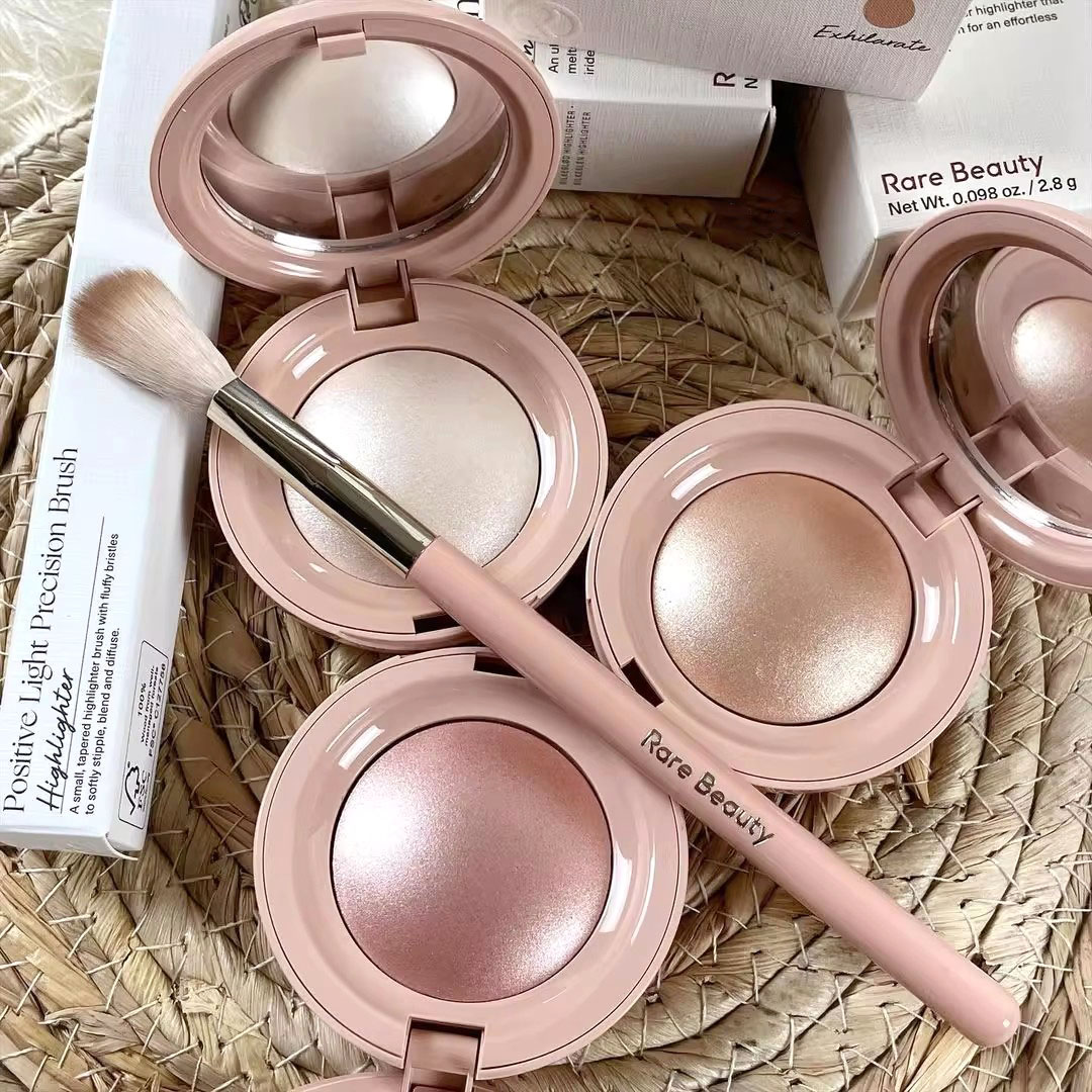 ไฮไลท์เนื้อฝุ่น Rare Beauty ให - Rare Beauty Makeup Highlighter บทวิจารณ์และราคา