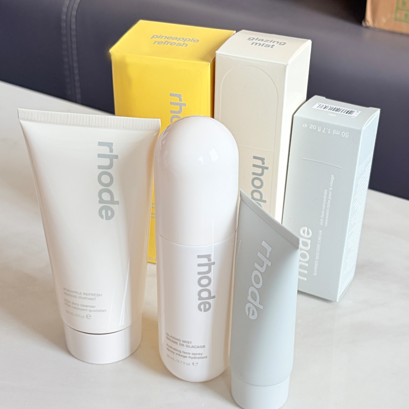 แบรนด์ กลาซซิ่ง มิสท์ มอยส์เจอ - Ulta Beauty Makeup บทวิจารณ์และราคา